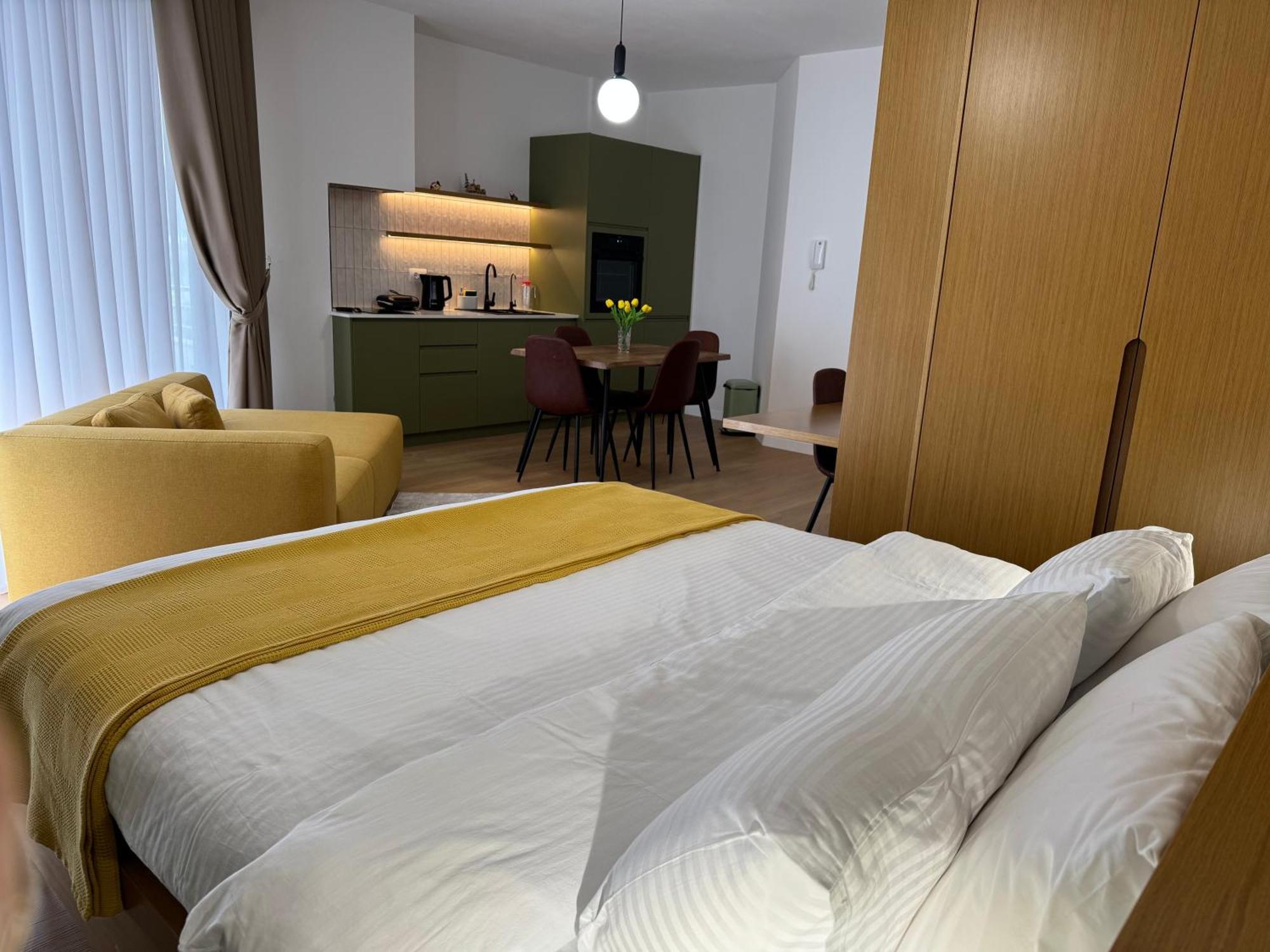 Flora Apartments Sarande Sarandë Exterior foto